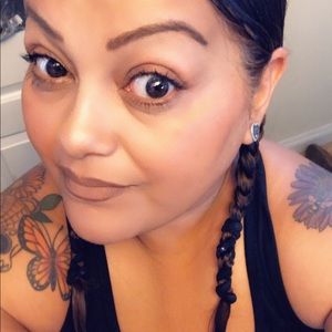 Meet your Posher, Miriam